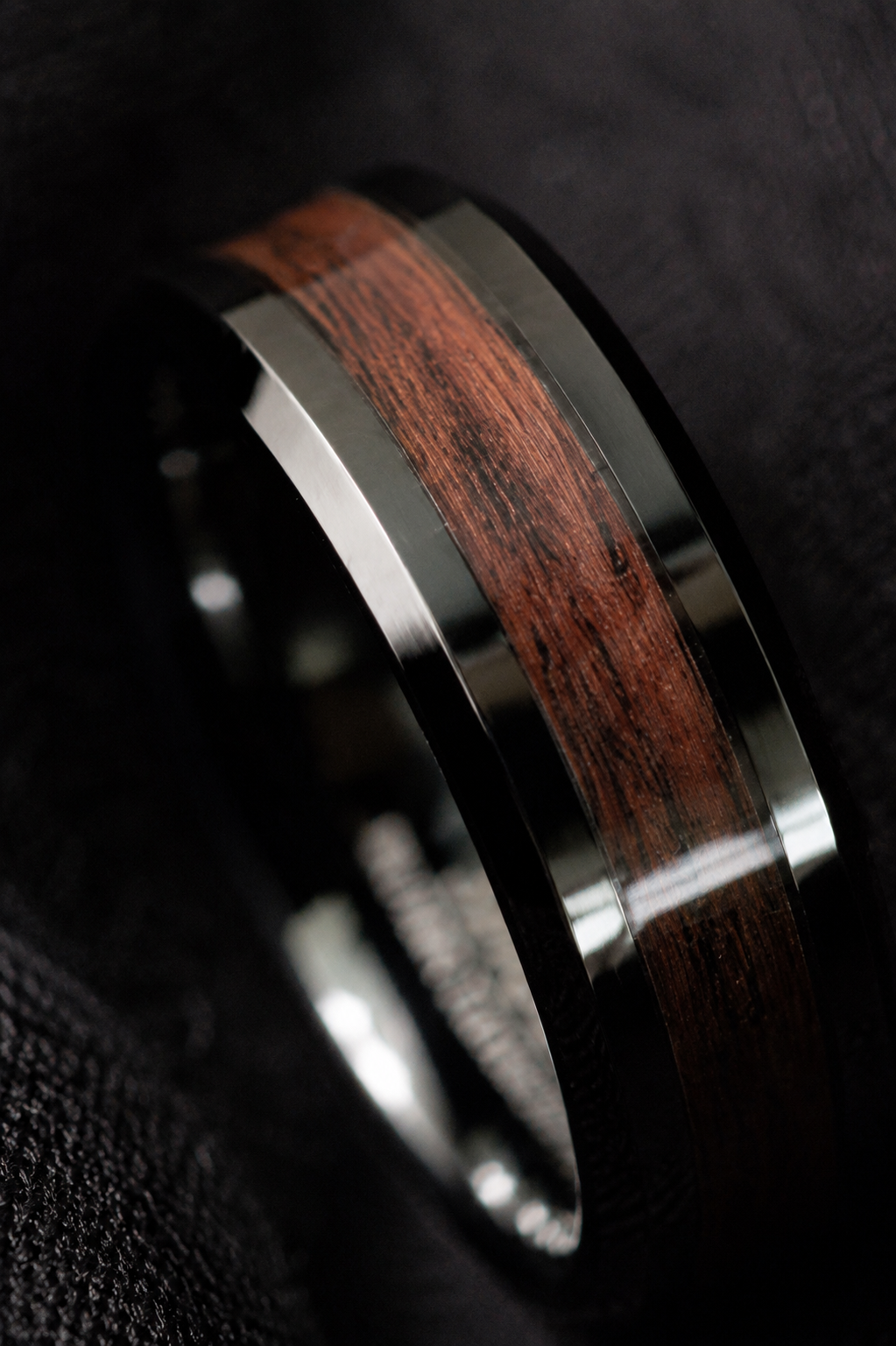 Black Oak Wood Stripe Tungsten Ring (8mm)