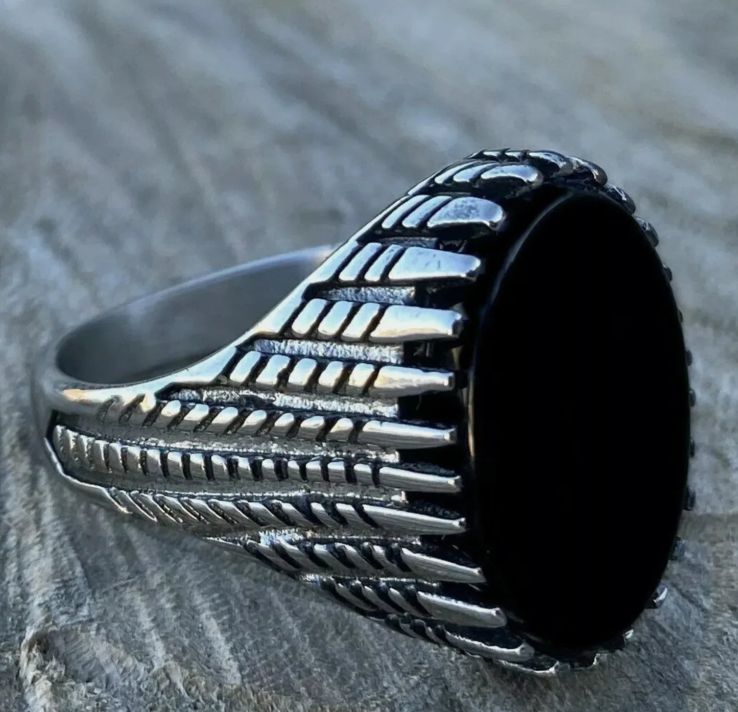 Black Onyx Stone Men Titanium Ring 8mm