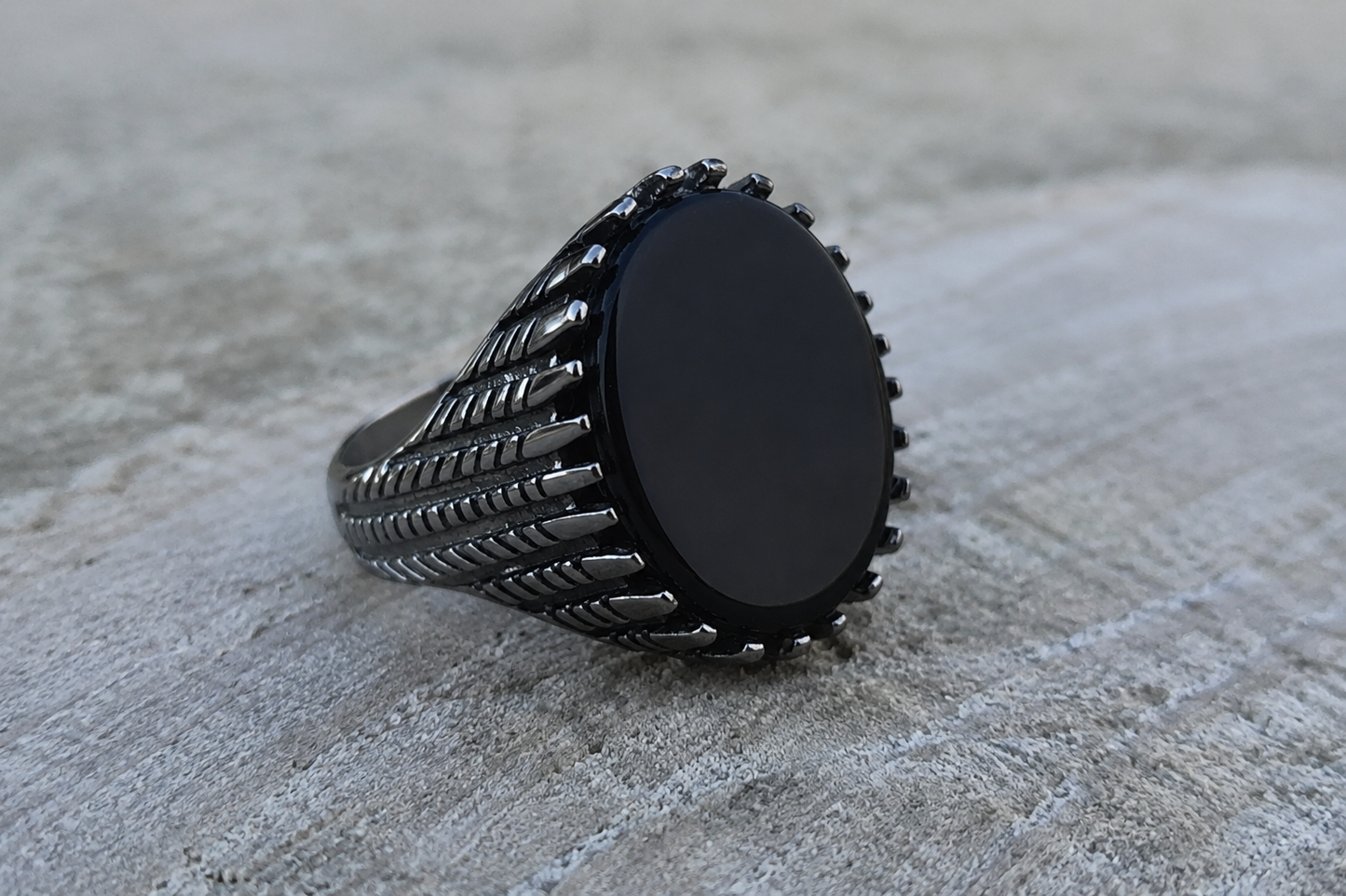 Black Onyx Stone Men Titanium Ring 8mm