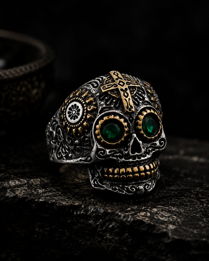 Green Crystals Skull Design Titanium Ring 22mm